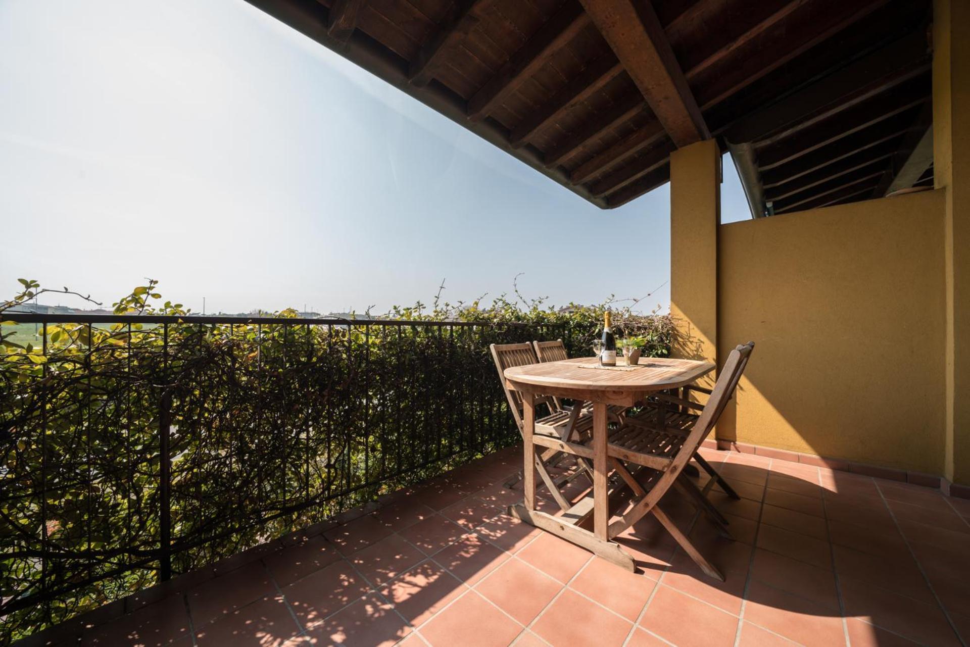 Gardappartamenti - Cascinale With Terrace ديسينسانو ديل غاردا المظهر الخارجي الصورة
